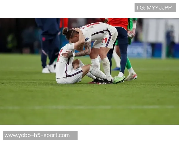 热刺年轻前锋斯卡列特今日参加英格兰队训练展现潜力